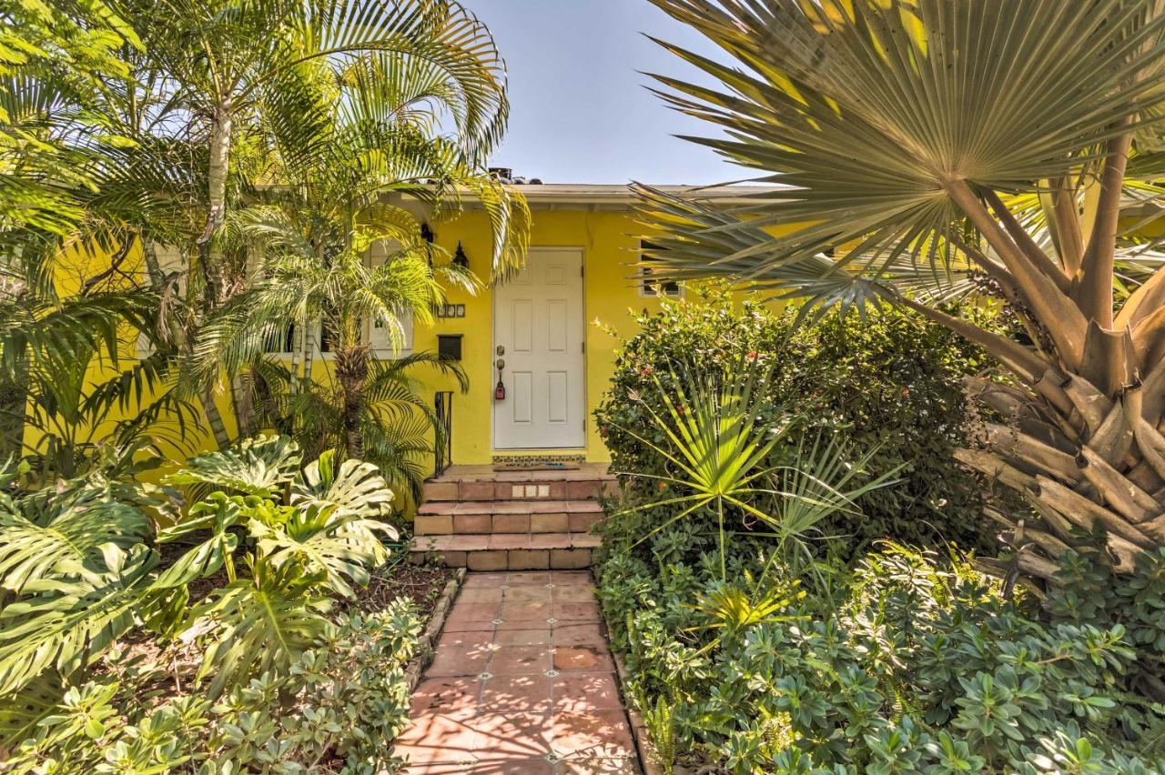 Vibrant West Palm Beach Home Less Than 2 Mi To Beach! Exterior photo
