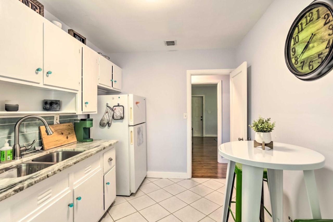 Vibrant West Palm Beach Home Less Than 2 Mi To Beach! Exterior photo